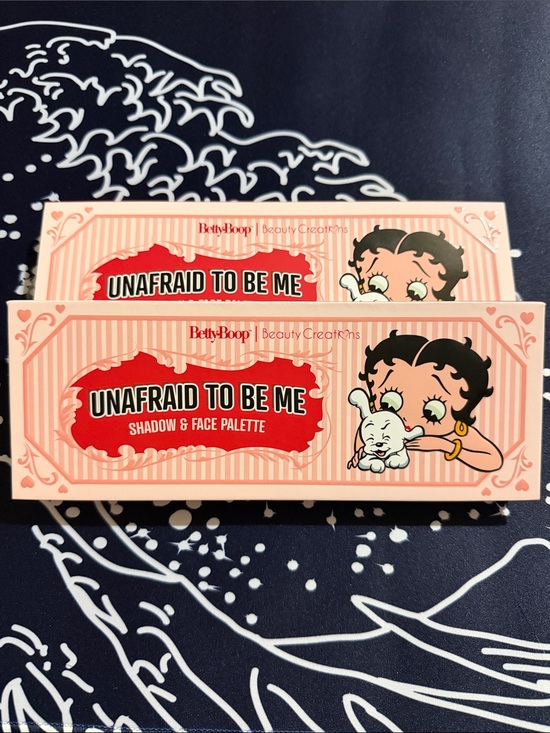 Beauty Creations Other - Beauty Creations Betty Boop "Unafraid To Be Me" Shadow & Face Palette -